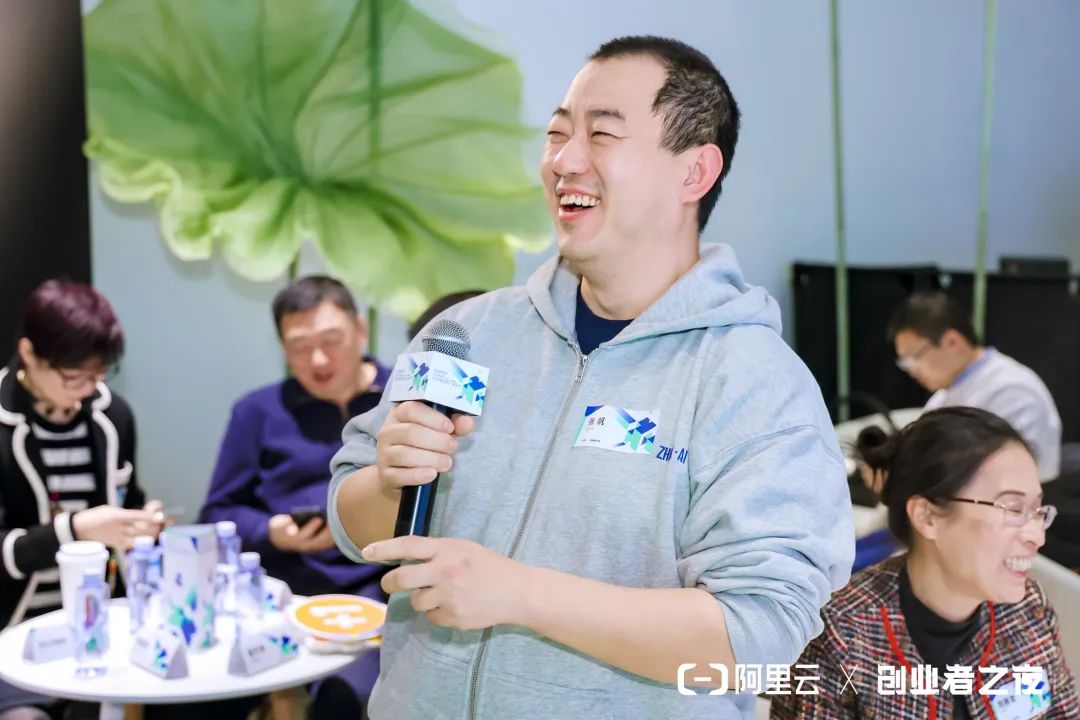 Kaiyun中国：大模型的2024：「天上」的技术和「地上」的创业者(图3)