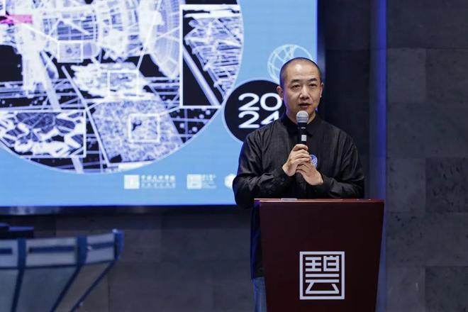 开云网站：巡天：寻找世界模型——2024浦东新区“全国科普日”系列活动开幕(图4)