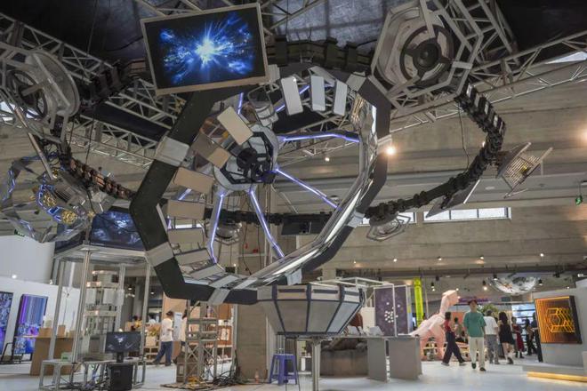 开云网站：巡天：寻找世界模型——2024浦东新区“全国科普日”系列活动开幕(图16)