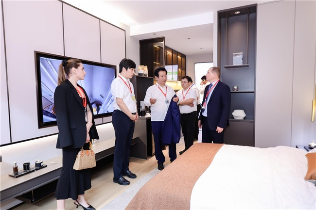 Kaiyun中国：2024中国住博会：住宅产业化集团携高品质“好房子”硬核亮相传递“快速智造名片”(图3)