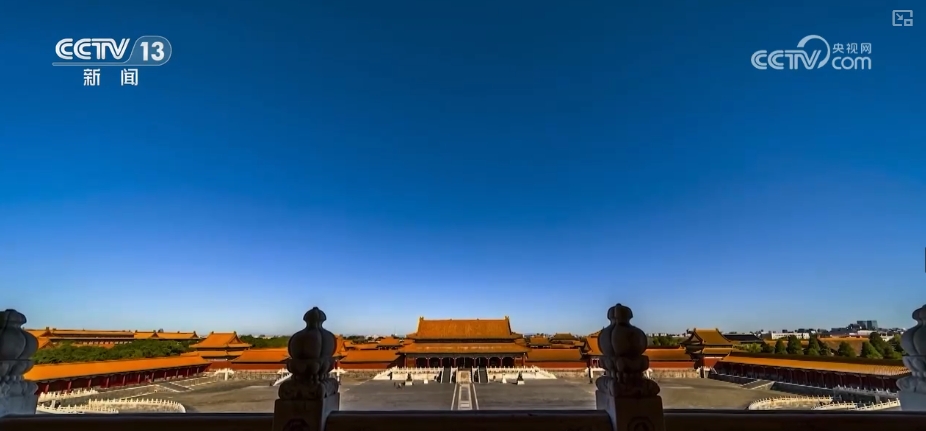 开云网站：“活化”利用感受中轴之美 建筑群穿越时空华丽展“新颜”(图2)