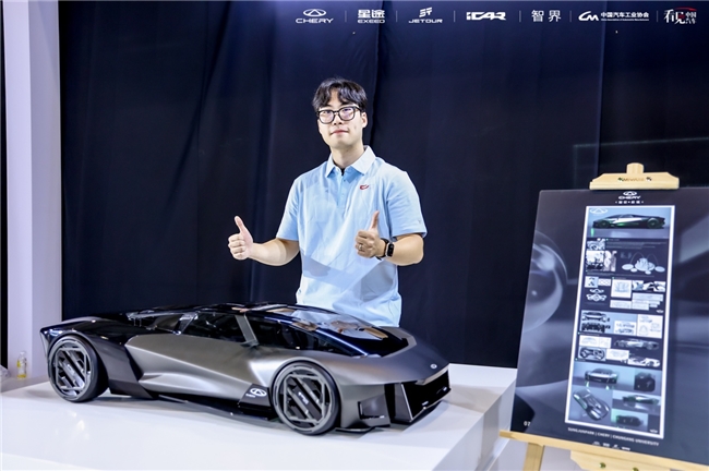 开云网站：经典设计融合概念技术2024造型日让青年设计梦想成真(图8)