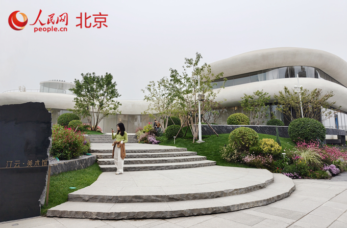 Kaiyun中国：地铁车辆段长出“空中花园”北京环球影城旁微度假小镇明年开业(图3)