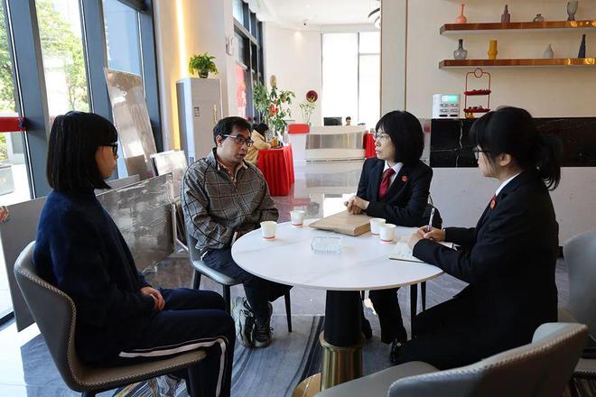 Kaiyun中国：新春走基层：“221套房子全都卖出去了”(图3)