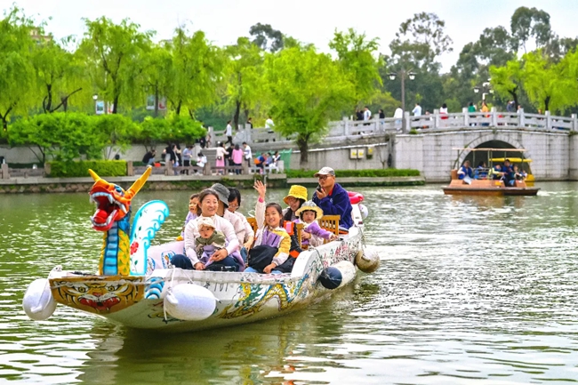 开云网站：福州：扮靓幸福“城”色呵护理想家园(图4)