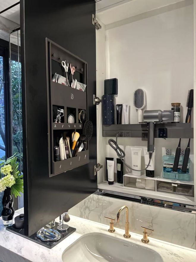 Kaiyun中国：九月百度热搜@中環置地中心·望雲售楼处电话：顶奢生活之选(图18)