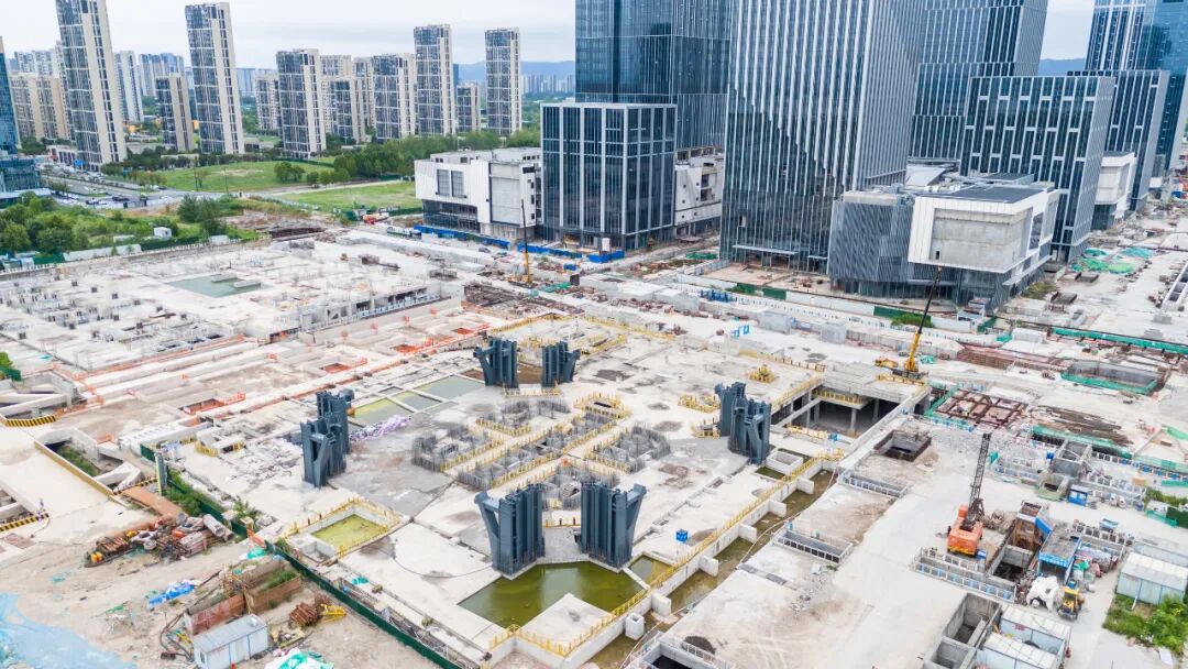 开云网站：最新消息曝光！江北500米第一高楼“起死回生”？(图3)