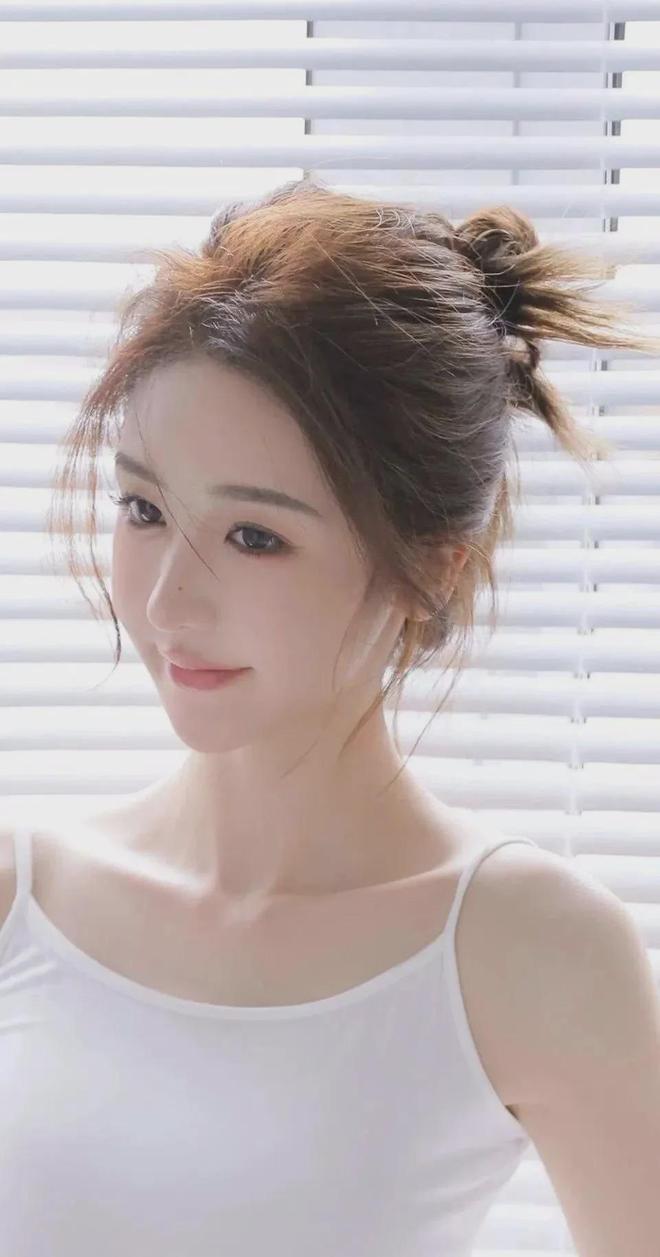 开云网站：芳草萋萋6000MBA智库