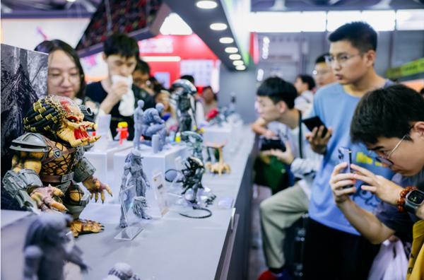 开云网站：52TOYS用“猛兽匣”造机甲宇宙中国科幻再添新名片(图4)