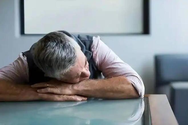 Kaiyun中国：复旦教授数理模型预测中国将迎来前所未有的死亡高峰2024死亡数首破千万(图6)