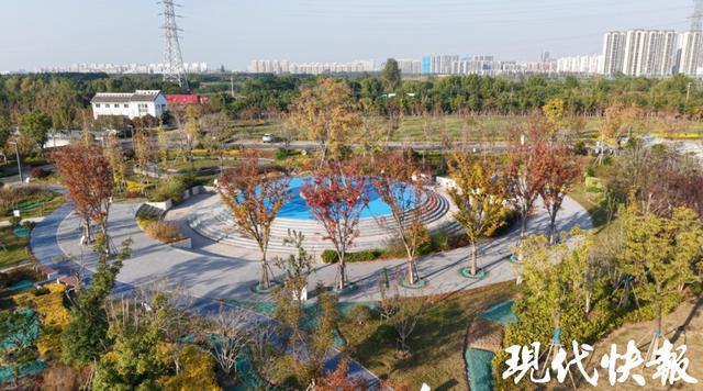 开云网站：全国首个！苏州市海绵城市主题公园免费开放(图2)