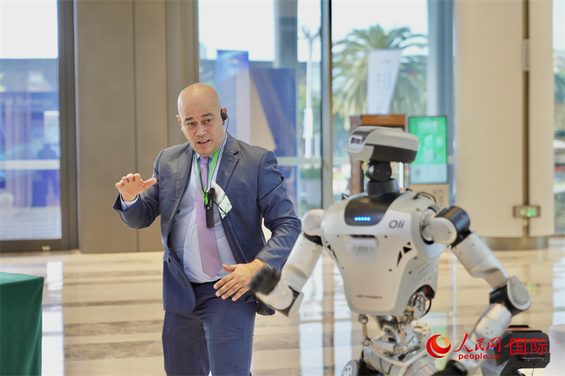 开云网站：前海何以吸引世界？开放为基创新赋能文化添彩(图2)