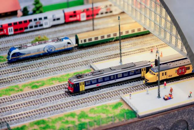 Kaiyun中国：火车迷的节日！上海这个火车模型展上演跨时空的“铁道聚会”(图5)